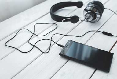 切尔西有意雷恩中卫雅奎特，已与雷恩进行直接谈判